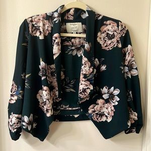 Green floral blazer/cardigan